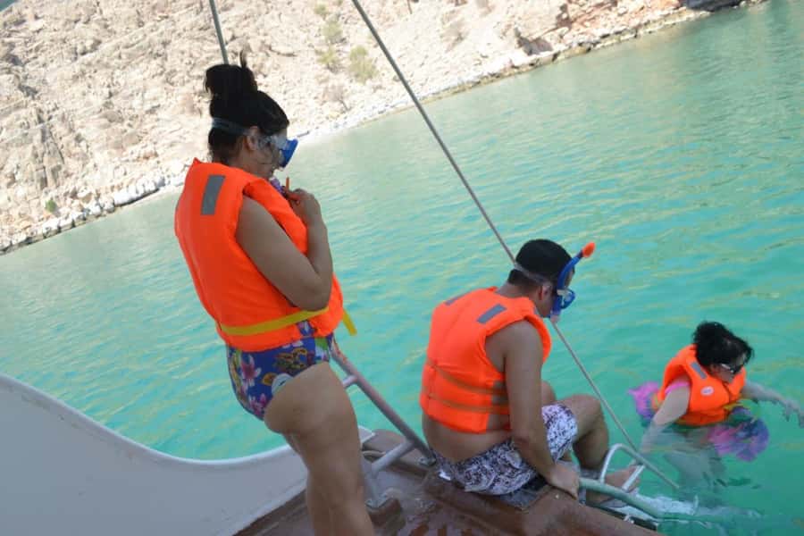 Dubai: Full-Day Sea Safari to Musandam - Crossing the UAE and Oman border