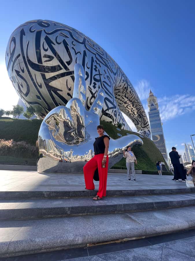 Dubai: Future Museum, Burj Al Arab, and Dubai Frame Tour - Gold Souk and Spice Souk: the old city arrives