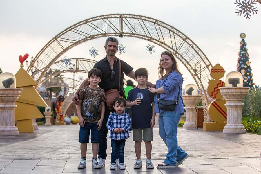 Dubai: Global Village Entry Ticket with Hotel Transfers - Who this visit suits best