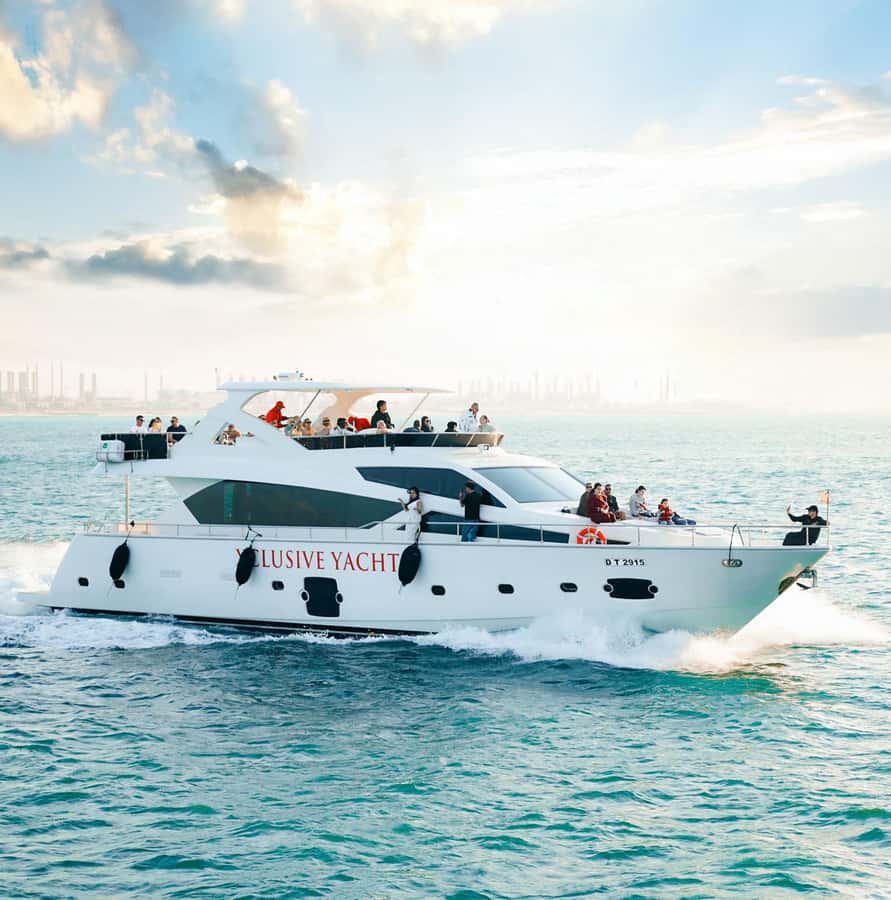 Dubai Harbor: Luxury Yacht Tour with BBQ Options - The two-hour route adds Burj Al Arab and a live BBQ