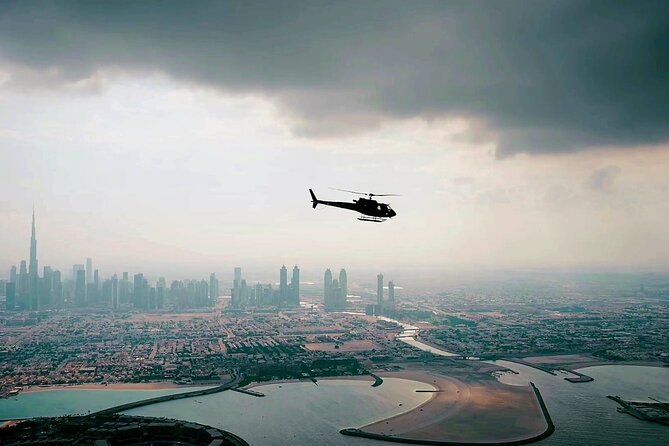 Dubai Helicopter Experience with Sightseeing Options - Safety, seating, and photography rules
