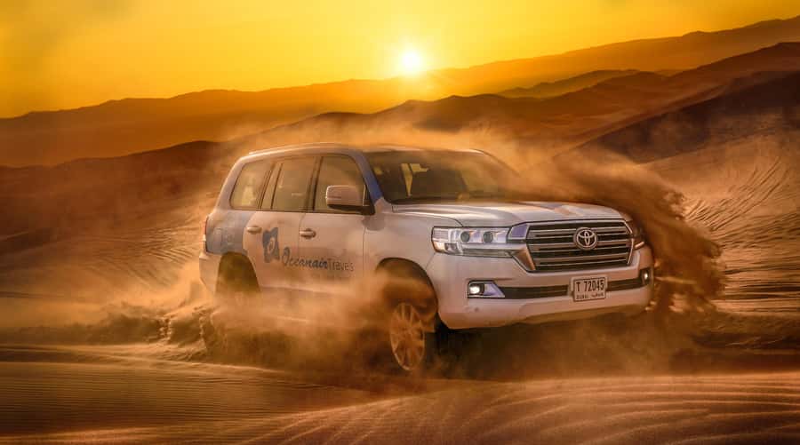 Dubai: Helicopter Ride, Desert Safari, Camels & Refreshments - Who will enjoy this combined Dubai outing