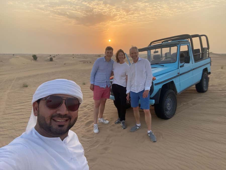Dubai: Heritage Safari, Camel Ride & Al Marmoom Oasis Dinner - Stargazing brings the desert evening to a quiet close