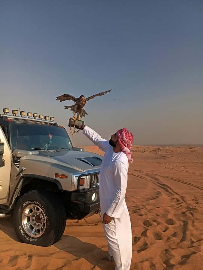 Dubai Hummer Safari Adventure & Traditional Dress Photoshoot - Who will enjoy this Hummer safari most?
