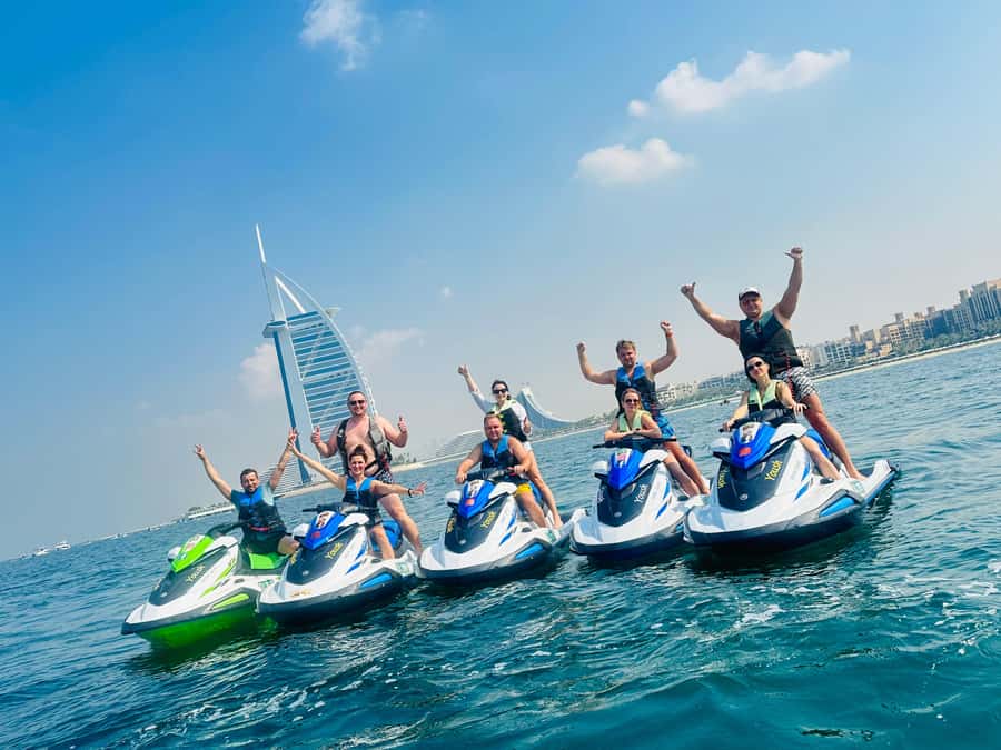 Dubai: Jet ski & Flyboard in Dubai Free Ice Cream - Practical tips for a smoother hour