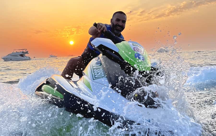 Dubai: Jet Ski Tour to Burj Al Arab and Atlantis - Palm Jumeirah adds scale to the ride