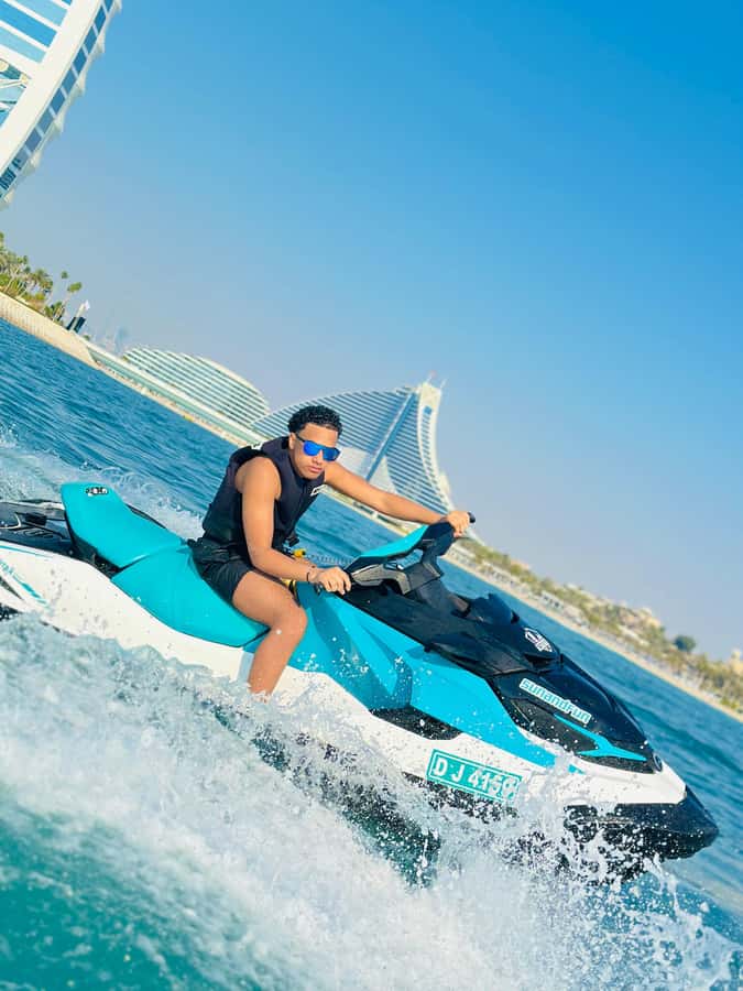 Dubai jet ski: visit the Burj al Arab and Atlantis with photos and videos - Who will enjoy this Dubai jet ski tour