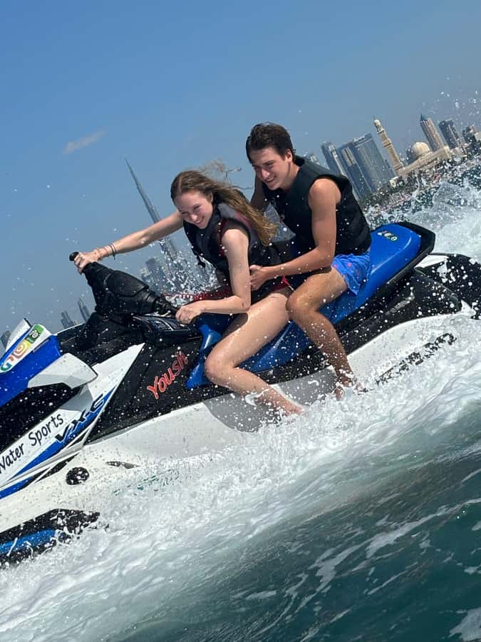 Dubai: Jetski Adventure w/ Burj Khalifa & Burj Al Arab Views - The safety talk and first minutes on the water
