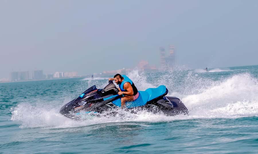 Dubai: Jetski Ride up to 2 People with Photos & Refreshments - Setting Out From Fishing Harbour 1
