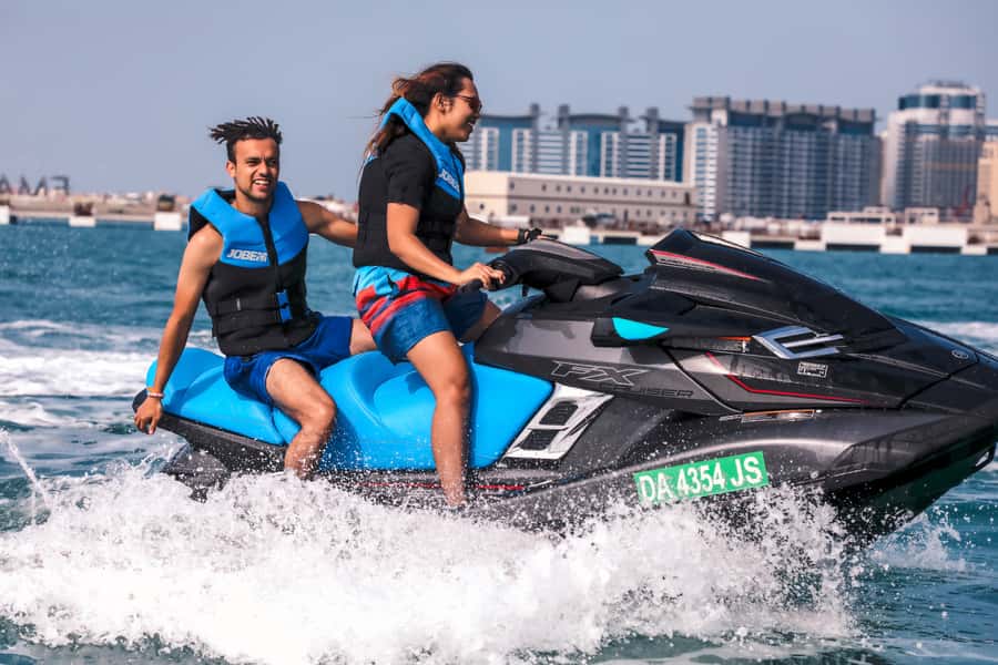 Dubai: Jetski Ride up to 2 People with Photos & Refreshments - What the Water Ride Feels Like