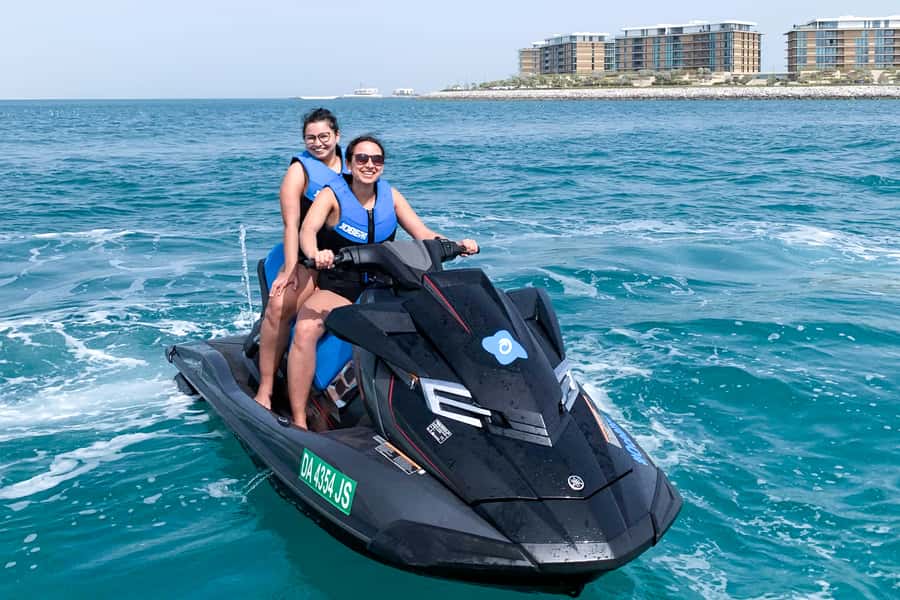 Dubai: Jetski Ride up to 2 People with Photos & Refreshments - Juice, Water, and the Return to Shore