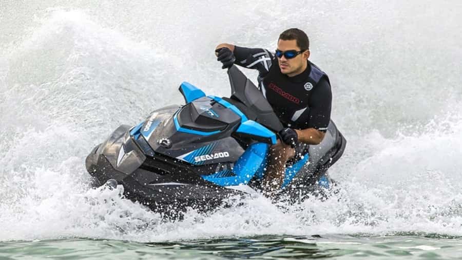 Dubai: Jumeirah Beach Jet Ski Rental for up to 2 People - Thirty minutes on the JBR waves