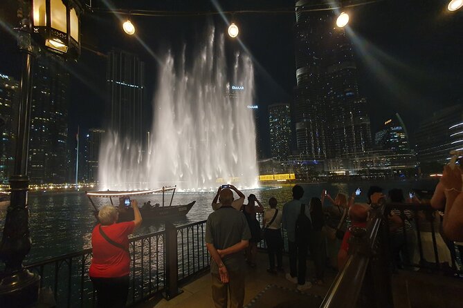 Dubai Layover Stopover & Transit Tour with Private Transfers - From Burj Khalifa to Dubai Mall