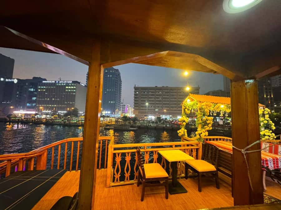 Dubai: Luxury Dinner Cruise with Live Music - Who should book this cruise?