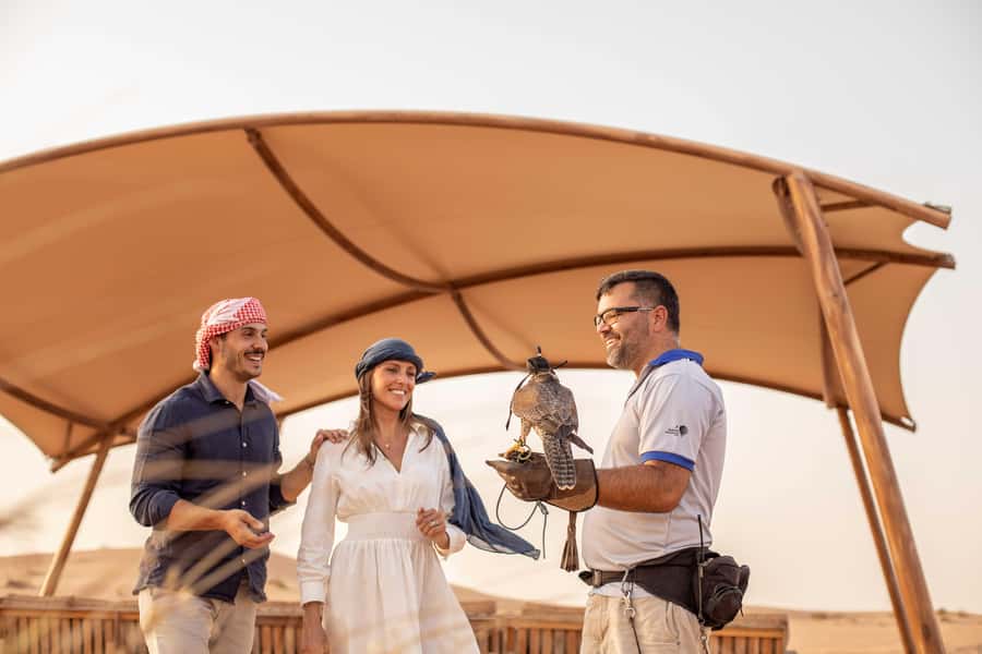 Dubai: Luxury Safari with Michelin-Curated 5-Course Dinner - Falconry with sunset canapés