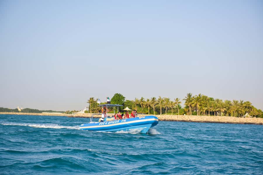 Dubai Marina : 1.5-Hour Atlantis Sightseeing Speedboat Tour - Palm Jumeirah from the open sea