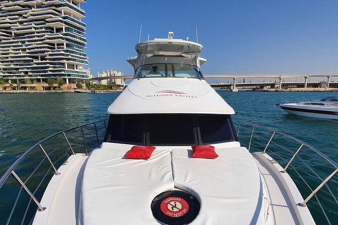 Dubai Marina 1hr Yacht tour with Drinks - JBR and the waterfront towers