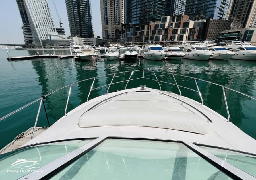 Dubai Marina: 2-Hour Mini Yacht Ride - Why Dubai looks better from a small yacht