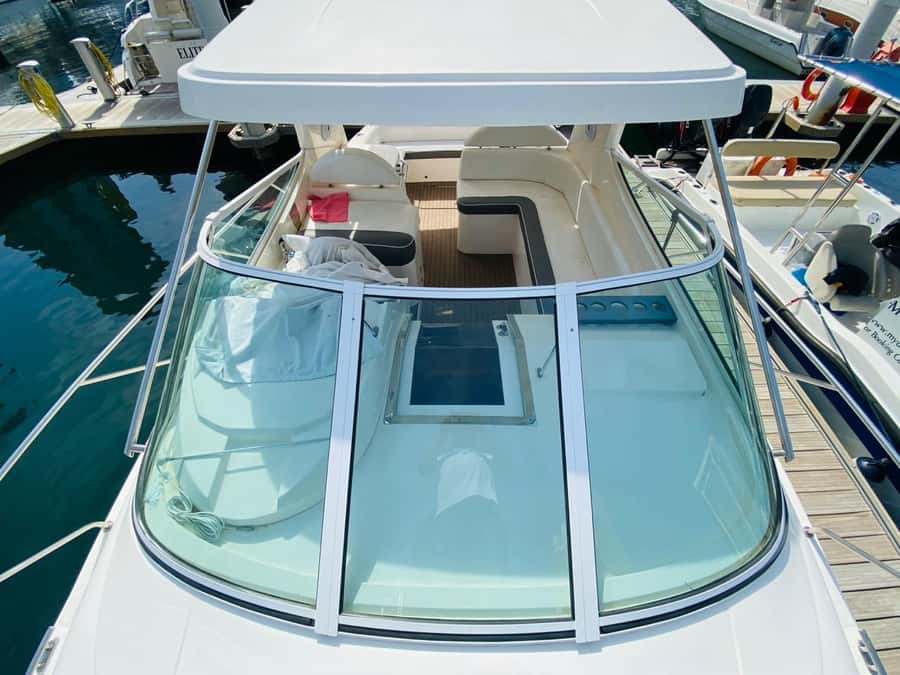 Dubai Marina: 2-Hour Mini Yacht Ride - JBR and the Skydive area