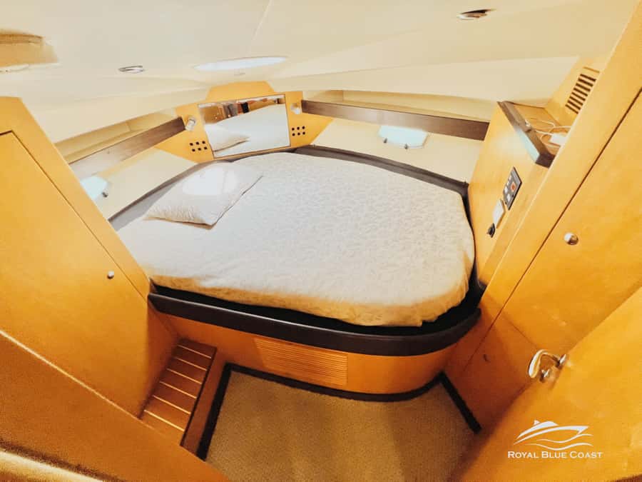 Dubai Marina: 2-Hour Mini Yacht Ride - Who will enjoy this yacht ride most