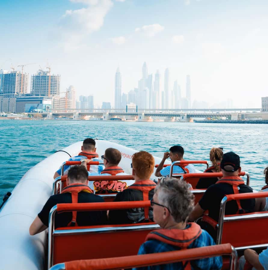 Dubai: Marina, Atlantis, Palm & Burj Al Arab Speedboat Tour - Atlantis and the famous photo stop