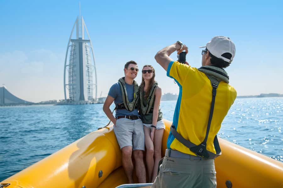 Dubai Marina: Guided Sightseeing Tour by Speedboat - Key points to know before booking