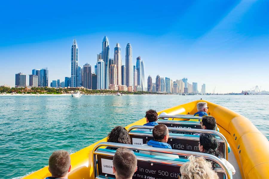 Dubai Marina: Guided Sightseeing Tour by Speedboat - Palm Jumeirah from the open sea