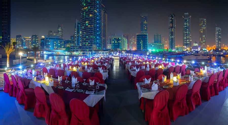 Dubai: Marina Luxury Dhow Dinner Cruise - Key points before you book