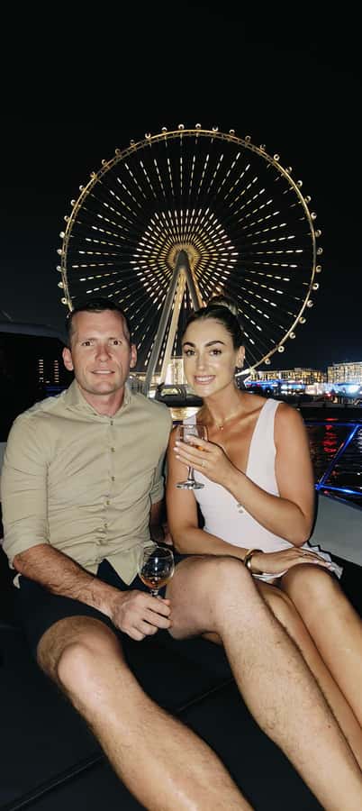 Dubai Marina luxury Yacht Tour: AinDubai,JBR &Harbour(1Hour) - Drinks, Wi-Fi and onboard comfort