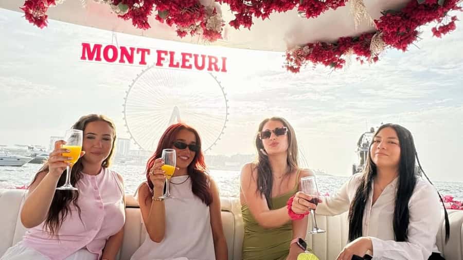 Dubai Marina: Private Boat Tour with Flower - JBR Beach and Bluewaters Island by boat