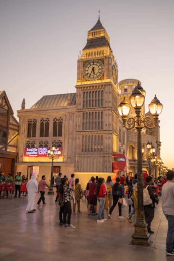 Dubai: Miracle Garden, Global Village, and Dubai Frame - The Dubai Frame Question