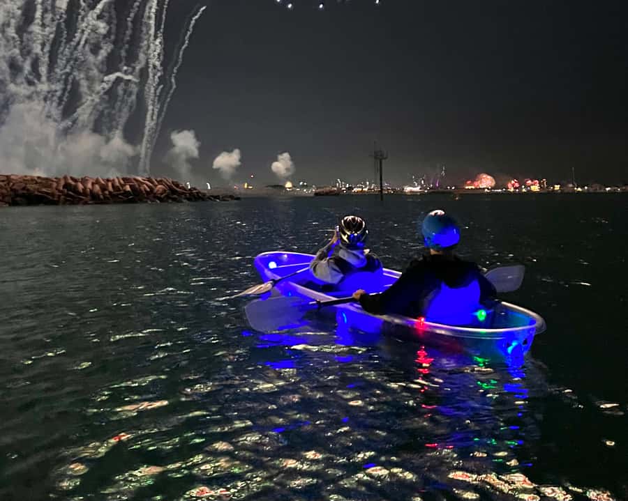 Dubai: Night Kayaking Tour - Safety briefing, equipment, and getting on the water