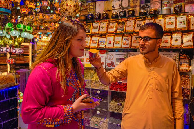 Dubai Old and Modern City Tour with Blue Mosque Visit - Gold Souk and Spice Souk: browse with a clock running