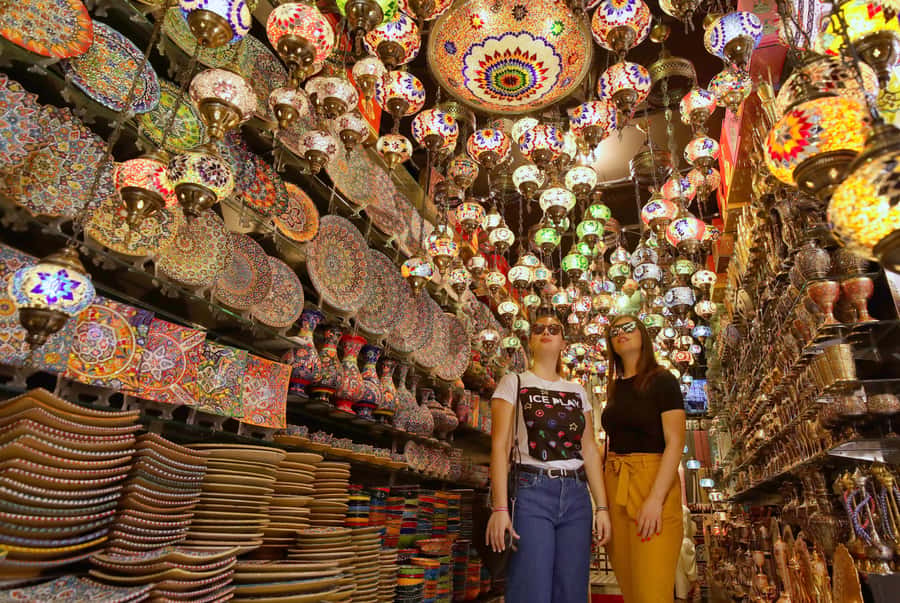 Dubai: Old & Modern Guided Half-Day City Tour - Transport, timing, and group size