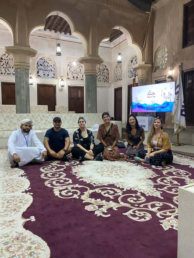 Dubai: Old Town Walking Tour with Abra Cruise & Street Food - Textile Souk: color, bargaining, and a little patience