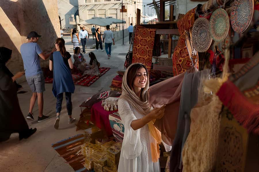 Dubai: Old Town Walking Tour with Abra Cruise & Street Food - Crossing Dubai Creek by abra