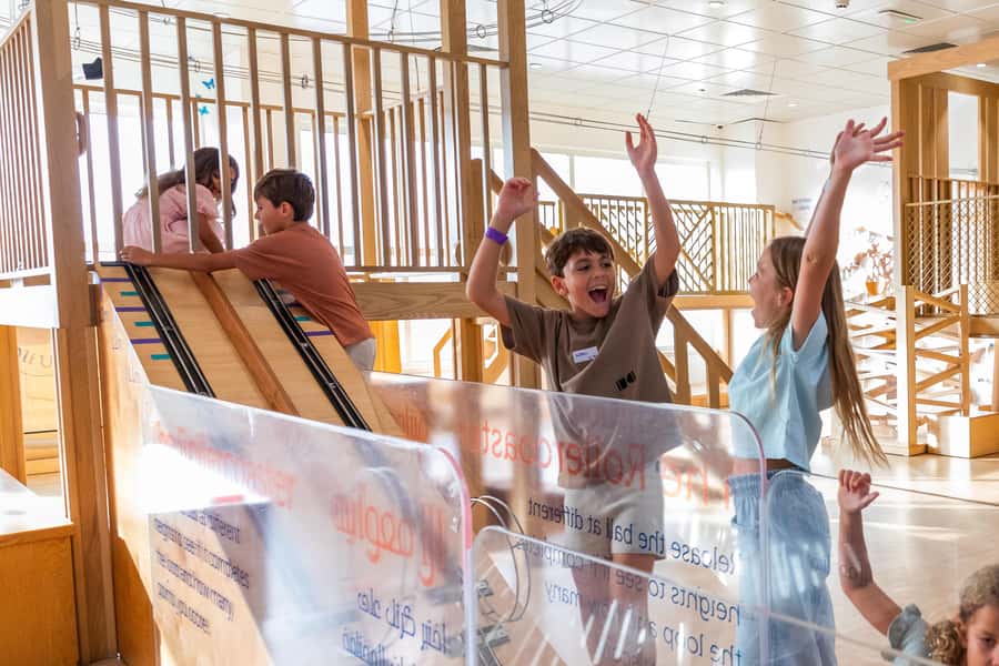 Dubai: OliOli® Children Museum Admission Tickets - Toshi’s Nets adds climbing and movement
