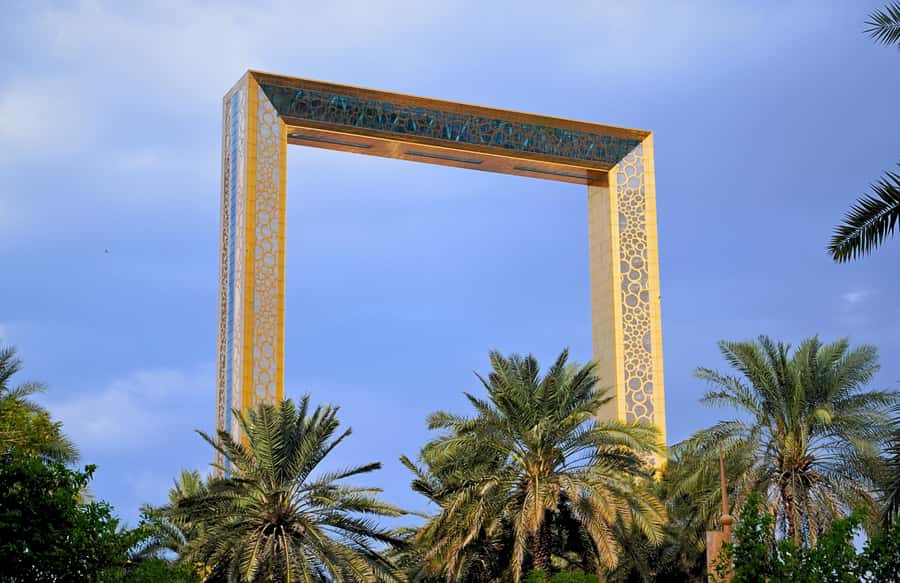 Dubai: Premium Half-Day Dubai Highlights Tour small group - Downtown Dubai and the Burj Khalifa photo stop