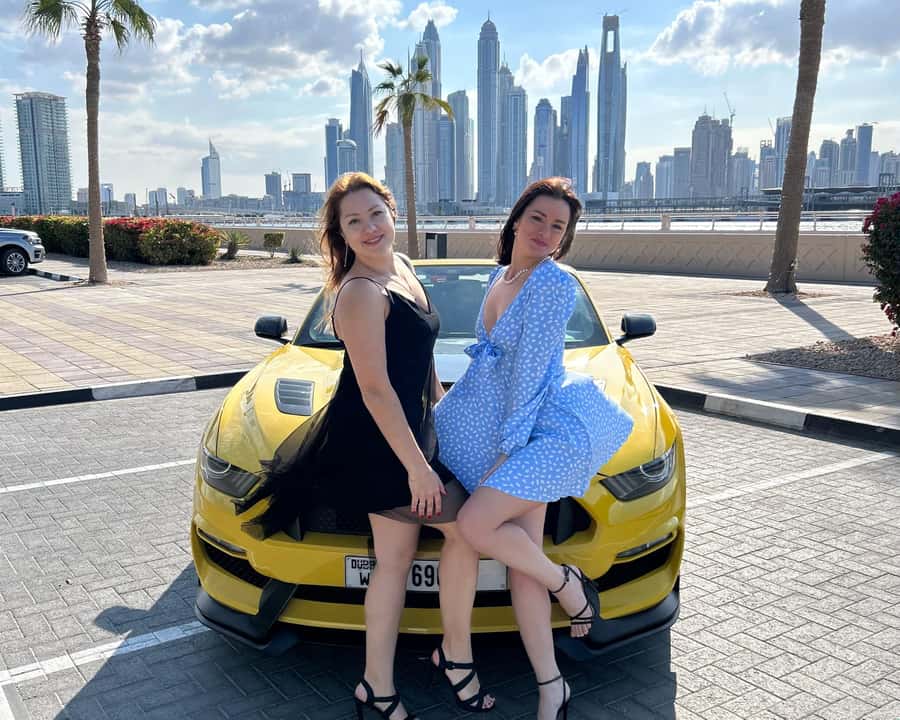 Dubai: Private City Sights Tour in a Cabriolet Convertible - Burj Khalifa and the modern center