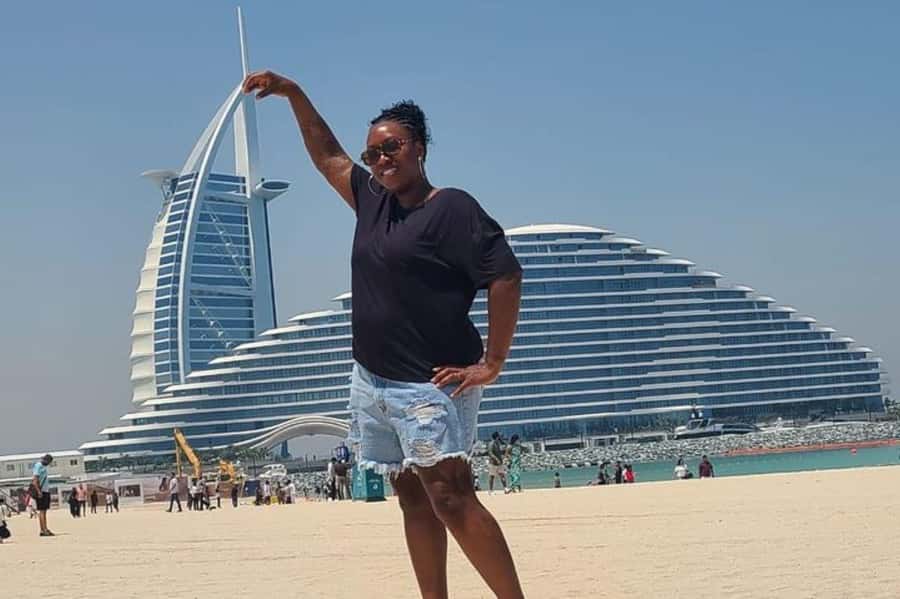 Dubai: Private City Tour with Frame and Burj Khalifa Ticket - Zabeel Palace and the Blue Mosque