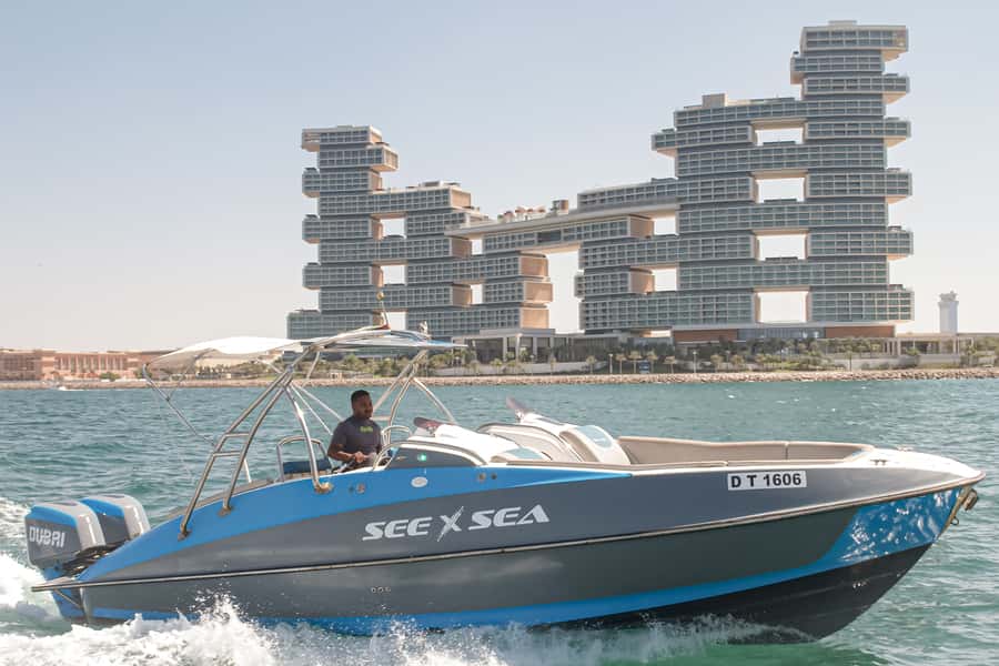 Dubai: Private Luxury Night Boat Tour - Dubai after dark, seen from the water