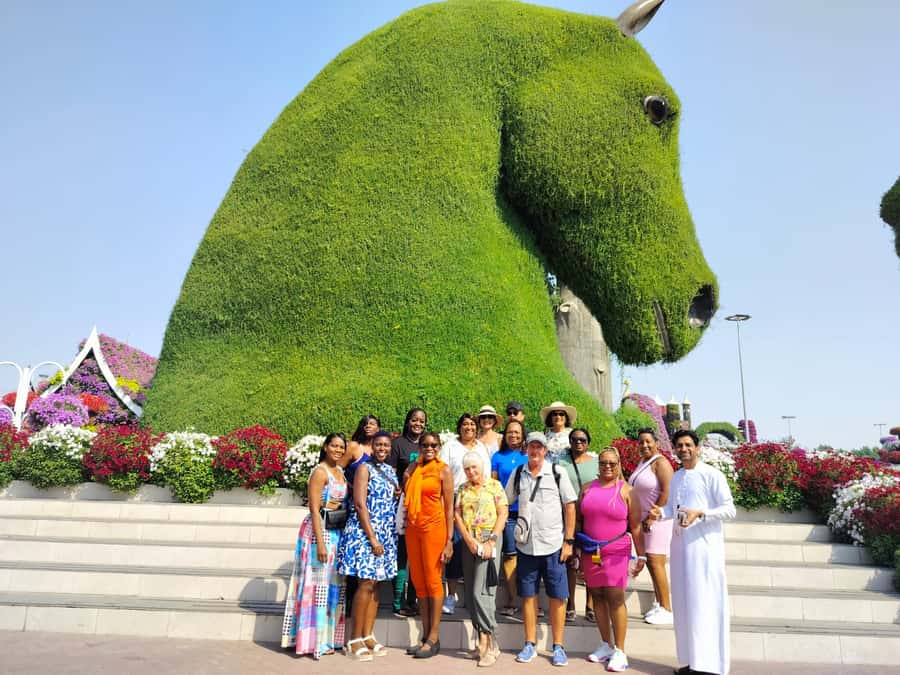 Dubai: Private Miracle Garden & Global Village Trip - Timing, crowds, and how to use your six hours