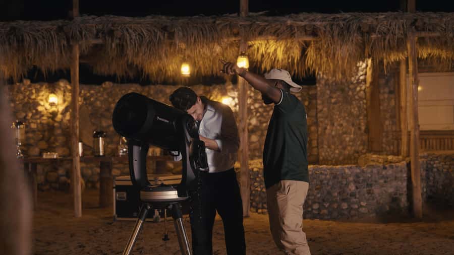 Dubai: Private Night Safari & Astronomy with 3-Course Dinner - Searching for Nocturnal Wildlife by UV Light