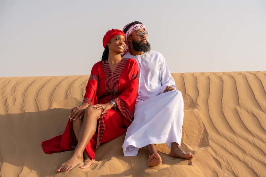 Dubai: Private Photoshoot with Hotel Pickup and Drop-off - Outfit changes add real value
