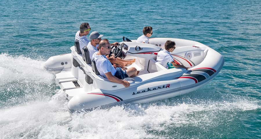 Dubai: Private Self-Drive SeaKart Jet Ski Boat Tour - The safety briefing and first minutes on the water