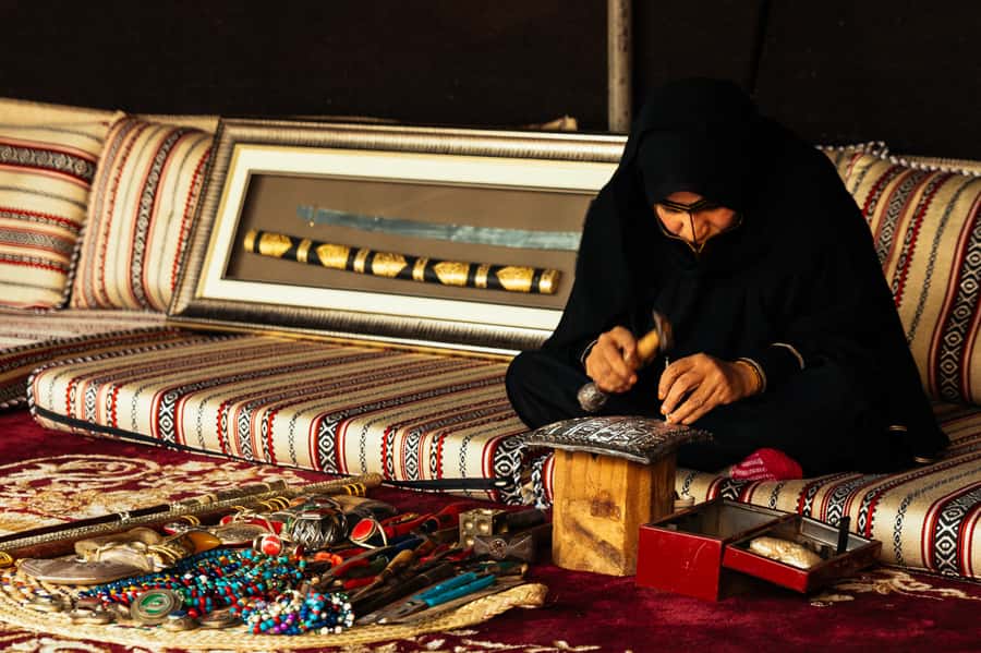 Dubai: Private Tour with Locals – Highlights & Hidden Gems - Timing, comfort, and who should book
