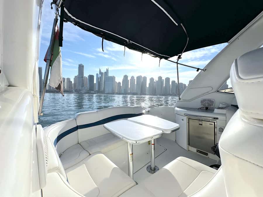 Dubai: Private Yacht Cruise for Unforgettable Memories - Service, photos, and the human side of the trip