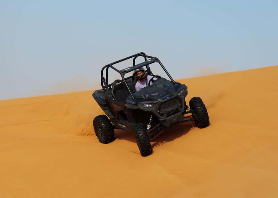 Dubai: Quad Bike, Dune Buggy, and Sandboarding Experience - The desert photo stop