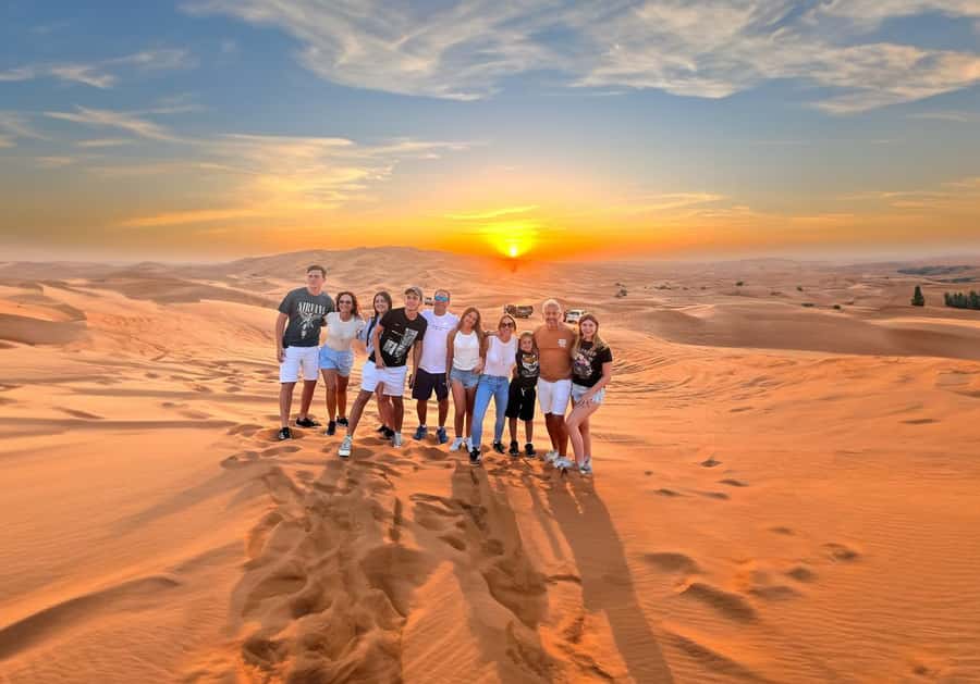 Dubai: Red Dunes Evening Quad Bike, Dune Blast with BBQ - How the guides shape the day