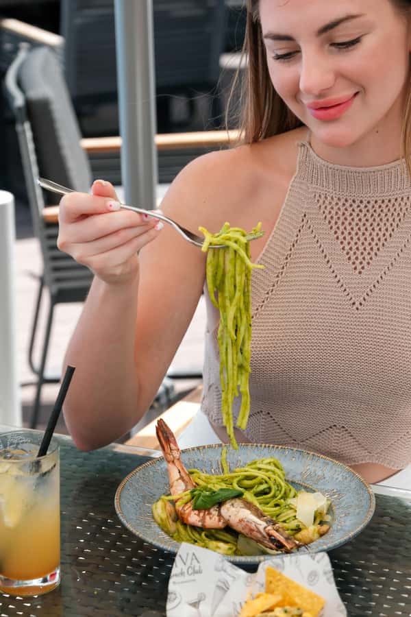 Dubai: Riva Beach Club Pool and Beach Day Pass - Mediterranean food with indoor and outdoor seating